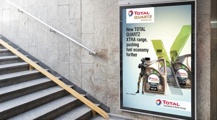 Μυτιληναίος Εκτυπώσεις - Δείγμα Εργασίας - Διαφημιστικό (Αυτοκόλλητο) για TOTAL